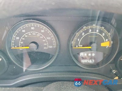 Zdjęcie 9 z 12 samochodu: 2014 JEEP PATRIOT SPORT VIN:1C4NJRBB5ED630070 - miniatura