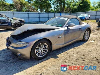 2004 BMW Z4 2.5 4USBT33574LS50682 - główne zdjęcie licytacji z USA - miniatura