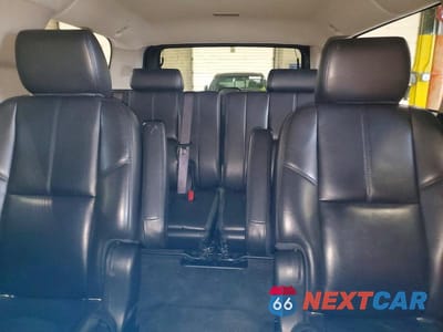 Zdjęcie 10 z 13 samochodu: 2012 CHEVROLET SUBURBAN K1500 LT VIN:1GNSKJE77CR103289 - miniatura