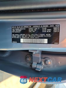 Zdjęcie 12 z 12 samochodu: 2024 VOLVO XC60 PLUS VIN:YV4H60DL3R1814749 - miniatura