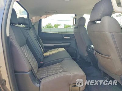Zdjęcie 10 z 13 samochodu: 2018 TOYOTA TUNDRA CREWMAX SR5 VIN:5TFDY5F19JX685079 - miniatura