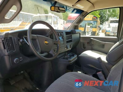 Zdjęcie 8 z 13 samochodu: 2020 CHEVROLET EXPRESS DELIVERY TRUCK VIN:1HA3GTCG1LN006816 - miniatura