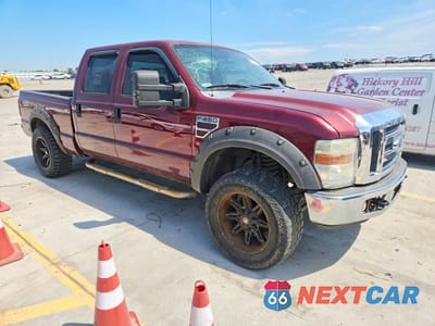 Czwarte zdjęcie samochodu z boku: 2008 FORD F250 SUPER DUTY VIN:1FTSW21R78EA68181 - miniatura