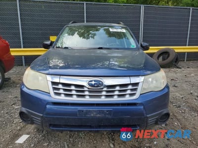 Piąte zdjęcie samochodu w środku: 2011 SUBARU FORESTER 2.5X VIN:JF2SHABC0BH742435 - miniatura