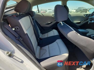 Zdjęcie 10 z 12 samochodu: 2019 HYUNDAI IONIQ SEL VIN:KMHC75LC2KU120269 - miniatura