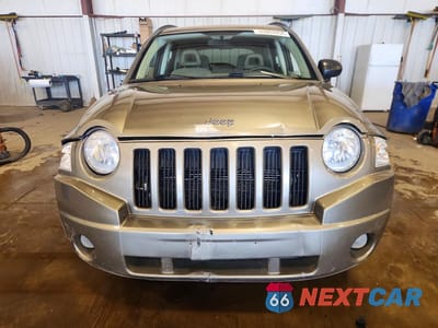 Piąte zdjęcie samochodu w środku: 2007 JEEP COMPASS VIN:1J8FF47W47D391451 - miniatura