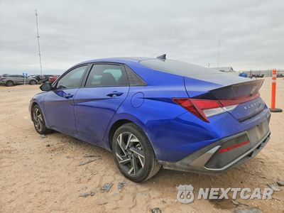 Drugie zdjęcie samochodu z przodu: 2025 HYUNDAI ELANTRA SEL SPORT VIN:KMHLM4DG4SU978721 - miniatura
