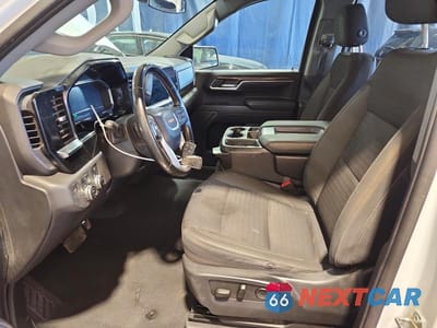 Zdjęcie 7 z 12 samochodu: 2023 GMC SIERRA K1500 SLE VIN:3GTUUBED7PG247616 - miniatura