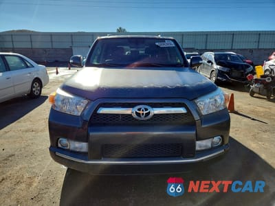 Piąte zdjęcie samochodu w środku: 2011 TOYOTA 4RUNNER LIMITED VIN:JTEBU5JR7B5068448 - miniatura