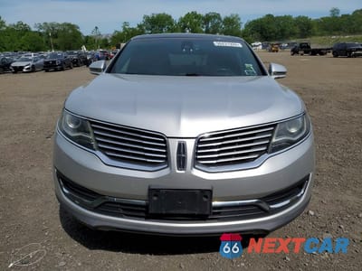 Piąte zdjęcie samochodu w środku: 2016 LINCOLN MKX RESERVE VIN:2LMTJ8LR7GBL77307 - miniatura