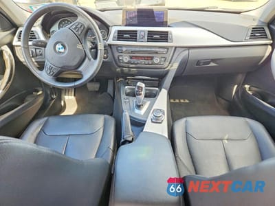 Zdjęcie 8 z 12 samochodu: 2013 BMW 328 XI VIN:WBA3B3G50DNP38526 - miniatura