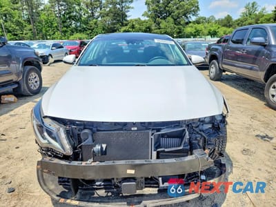 Piąte zdjęcie samochodu w środku: 2019 KIA OPTIMA EX VIN:5XXGU4L17KG342299 - miniatura