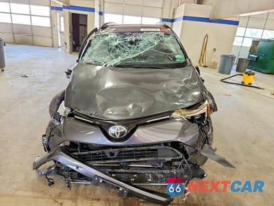 Piąte zdjęcie samochodu w środku: 2017 TOYOTA RAV4 LIMITED VIN:JTMDFREV2HD215764 - miniatura