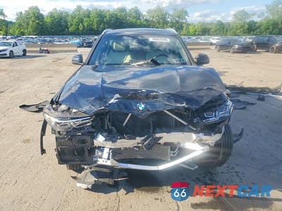 Piąte zdjęcie samochodu w środku: 2022 BMW X3 XDRIVE30I VIN:5UX53DP00N9N03877 - miniatura