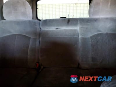 Zdjęcie 10 z 13 samochodu: 2002 GMC YUKON VIN:1GKEC13VX2J285804 - miniatura