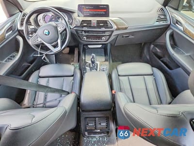 Zdjęcie 8 z 13 samochodu: 2018 BMW X3 XDRIVE30I VIN:5UXTR9C58JLD57037 - miniatura