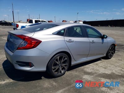 Trzecie zdjęcie samochodu z tyłu: 2019 HONDA CIVIC SPORT VIN:2HGFC2F8XKH526713 - miniatura
