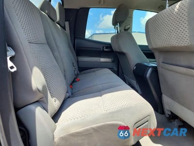 Zdjęcie 10 z 12 samochodu: 2011 TOYOTA TUNDRA DOUBLE CAB SR5 VIN:5TFUY5F13BX204647 - miniatura