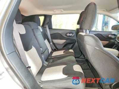 Zdjęcie 11 z 13 samochodu: 2014 JEEP CHEROKEE LATITUDE VIN:1C4PJMCB8EW125722 - miniatura
