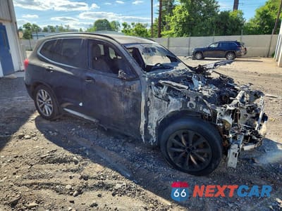 Czwarte zdjęcie samochodu z boku: 2019 BMW X3 SDRIVE30I VIN:5UXTR7C50KLE96732 - miniatura