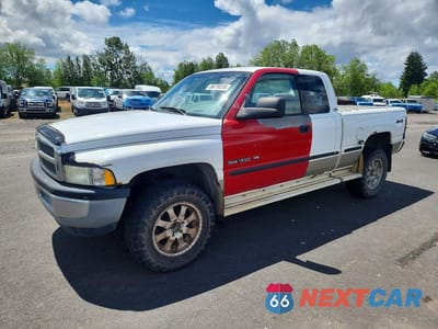 2000 DODGE RAM 1500 3B7HF13Y0YG116881 - główne zdjęcie licytacji z USA - miniatura