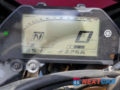 Zdjęcie 7 z 9 samochodu: 2020 YAMAHA YZFR3 VIN:MH3RH18Y6LK002782 - miniatura