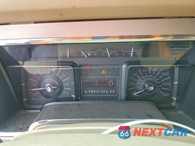 Zdjęcie 9 z 13 samochodu: 2008 LINCOLN NAVIGATOR L VIN:5LMFL28518LJ13214 - miniatura