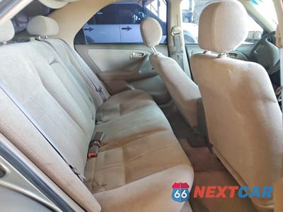 Zdjęcie 10 z 12 samochodu: 2001 TOYOTA CAMRY LE VIN:JT2BG28K510602392 - miniatura