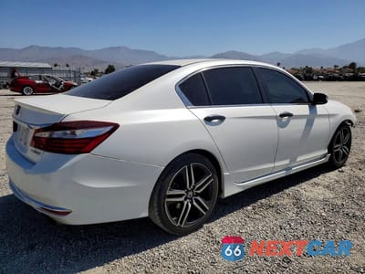 Trzecie zdjęcie samochodu z tyłu: 2017 HONDA ACCORD SPORT VIN:1HGCR2F58HA244097 - miniatura