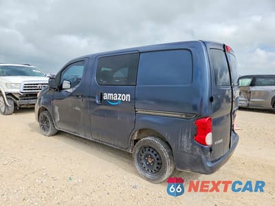 Drugie zdjęcie samochodu z przodu: 2015 NISSAN NV200 SV VIN:3N6CM0KN0FK702215 - miniatura
