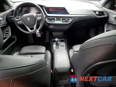 Zdjęcie 8 z 12 samochodu: 2021 BMW 228XI VIN:WBA73AK06M7H43249 - miniatura