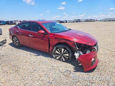 Czwarte zdjęcie samochodu z boku: 2019 NISSAN ALTIMA SV VIN:1N4BL4DV3KC151483 - miniatura