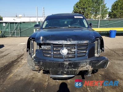 Piąte zdjęcie samochodu w środku: 2007 CADILLAC ESCALADE LUXURY VIN:1GYFK63807R131602 - miniatura
