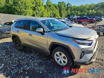 Czwarte zdjęcie samochodu z boku: 2025 TOYOTA RAV4 LE VIN:2T3G1RFV9SW573299 - miniatura