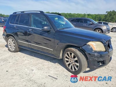 Czwarte zdjęcie samochodu z boku: 2011 MERCEDES-BENZ GLK 350 VIN:WDCGG5GB6BF579469 - miniatura