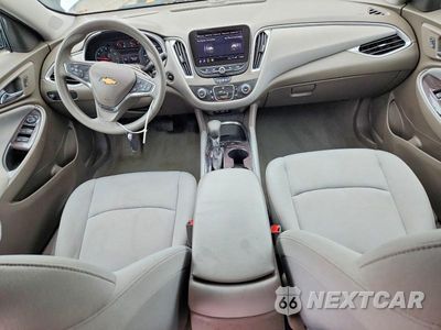 Zdjęcie 8 z 12 samochodu: 2021 CHEVROLET MALIBU LS VIN:1G1ZC5ST5MF056563 - miniatura