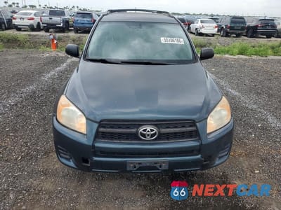 Piąte zdjęcie samochodu w środku: 2011 TOYOTA RAV4 BASE VIN:2T3BF4DV1BW158530 - miniatura