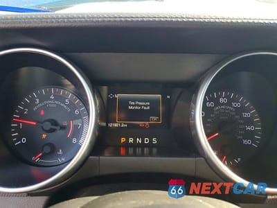 Zdjęcie 9 z 12 samochodu: 2019 FORD MUSTANG VIN:1FA6P8TH7K5125398 - miniatura