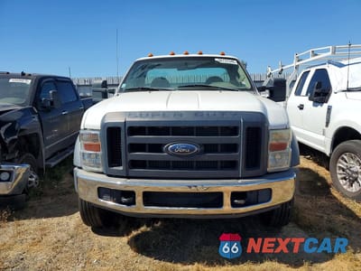Piąte zdjęcie samochodu w środku: 2008 FORD F550 SUPER DUTY VIN:1FDAF56R98EA03057 - miniatura