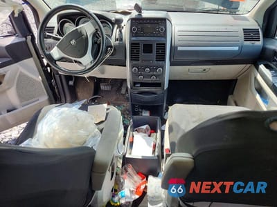 Zdjęcie 8 z 13 samochodu: 2008 DODGE GRAND CARAVAN SXT VIN:1D8HN54P38B129442 - miniatura
