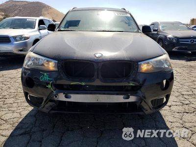Piąte zdjęcie samochodu w środku: 2017 BMW X3 SDRIVE28I VIN:5UXWZ7C36H0V86731 - miniatura