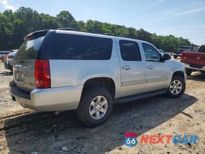 Trzecie zdjęcie samochodu z tyłu: 2012 GMC YUKON XL K1500 SLT VIN:1GKS2KE72CR136431 - miniatura