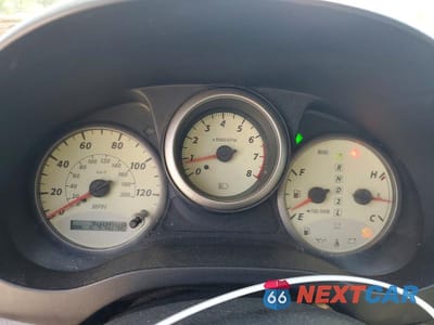 Zdjęcie 9 z 13 samochodu: 2001 TOYOTA RAV4 BASE VIN:JTEHH20V810043386 - miniatura