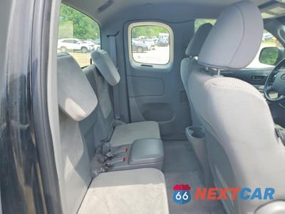 Zdjęcie 10 z 12 samochodu: 2010 TOYOTA TACOMA ACCESS CAB VIN:5TEUU4EN8AZ697808 - miniatura