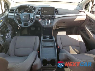 Zdjęcie 8 z 14 samochodu: 2019 HONDA ODYSSEY EX VIN:5FNRL6H55KB110189 - miniatura