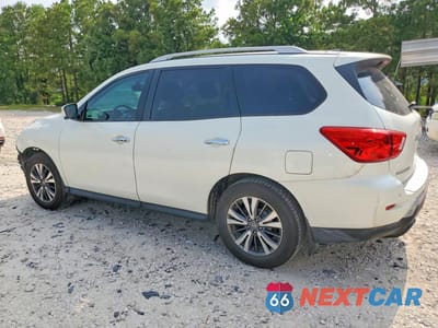 Drugie zdjęcie samochodu z przodu: 2017 NISSAN PATHFINDER SL VIN:5N1DR2MNXHC656060 - miniatura