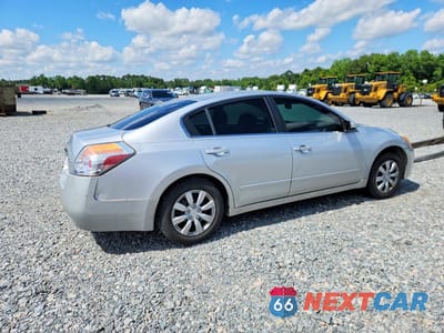 Trzecie zdjęcie samochodu z tyłu: 2010 NISSAN ALTIMA 2.5 VIN:1N4AL2APXAC164591 - miniatura