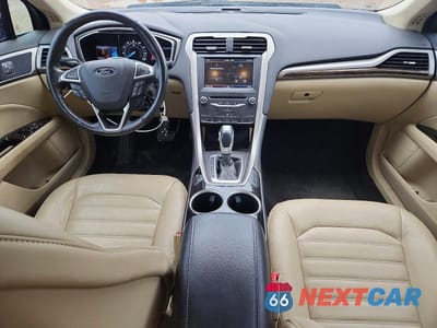 Zdjęcie 8 z 12 samochodu: 2013 FORD FUSION SE VIN:3FA6P0HR8DR356037 - miniatura