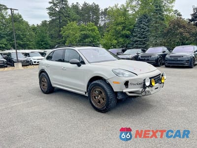 2021 PORSCHE CAYENNE TURBO WP1AF2AY1MDA36070 - główne zdjęcie licytacji z USA - miniatura