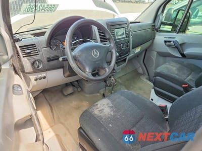 Zdjęcie 8 z 13 samochodu: 2017 MERCEDES-BENZ SPRINTER 3500 VIN:WDAPF3CC5H9732171 - miniatura